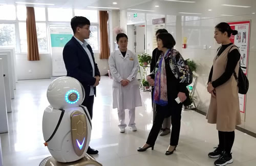 導醫(yī)機器人