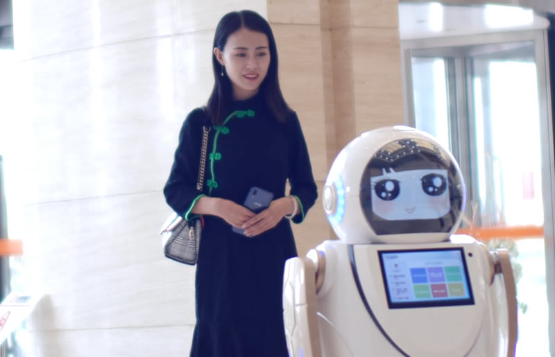 河南迎賓機(jī)器人