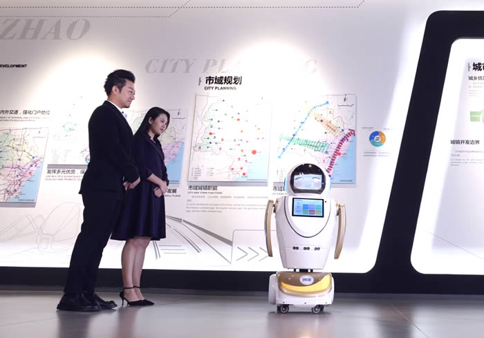 新一代迎賓講解機器人