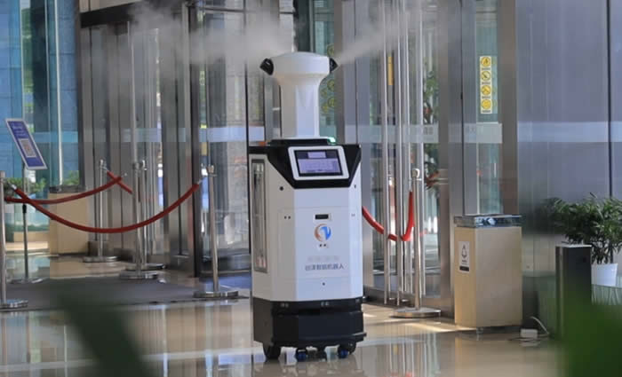 山東移動消毒機(jī)器人殺毒實(shí)景圖片